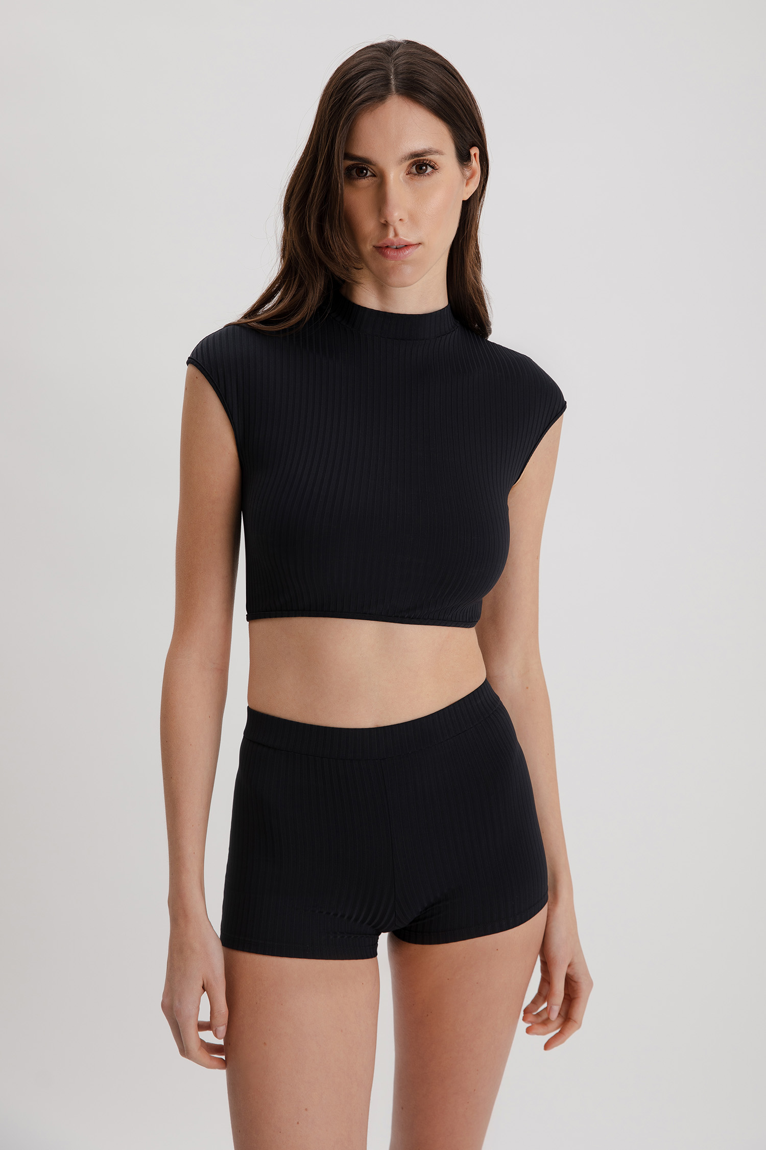 Naxos CropTop